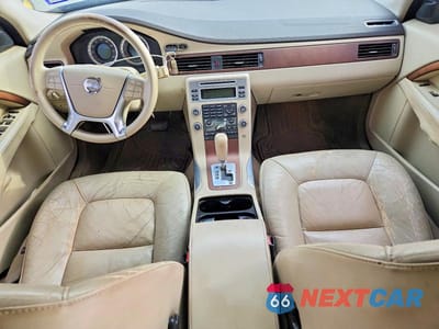 Zdjęcie 8 z 12 samochodu: 2011 VOLVO S80 3.2 VIN:YV1952AS8B1137361 - miniatura