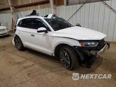 Czwarte zdjęcie samochodu z boku: 2022 AUDI Q5 PREMIUM PLUS 45 VIN:WA1EAAFY2N2129353 - miniatura