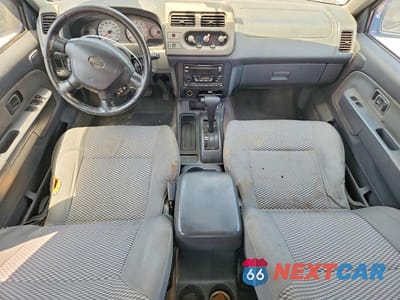 Zdjęcie 8 z 13 samochodu: 2001 NISSAN FRONTIER XE VIN:1N6ED27T21C312677 - miniatura