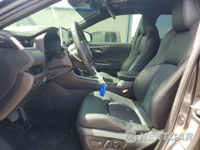 Zdjęcie 7 z 13 samochodu: 2022 TOYOTA RAV4 XSE VIN:JTME6RFV1ND527508 - miniatura