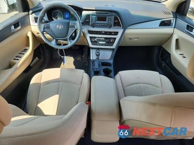 Zdjęcie 8 z 12 samochodu: 2015 HYUNDAI SONATA SE VIN:5NPE24AF7FH147695 - miniatura
