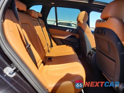 Zdjęcie 11 z 13 samochodu: 2019 BMW X5 XDRIVE40I VIN:5UXCR6C5XKLK88610 - miniatura