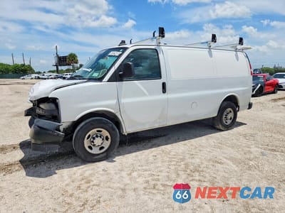 2021 CHEVROLET EXPRESS G2500 1GCWGAFP0M1236325 - główne zdjęcie licytacji z USA - miniatura