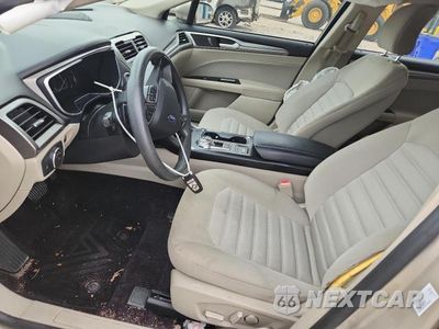 Zdjęcie 7 z 12 samochodu: 2017 FORD FUSION SE VIN:3FA6P0HD1HR304369 - miniatura