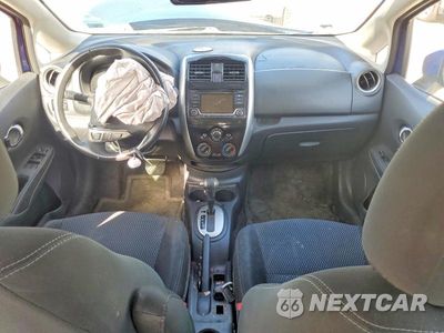 Zdjęcie 8 z 13 samochodu: 2016 NISSAN VERSA NOTE SV VIN:3N1CE2CP8GL357378 - miniatura