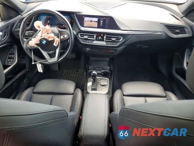 Zdjęcie 8 z 12 samochodu: 2024 BMW 228XI VIN:WBA73AK06R7N47607 - miniatura