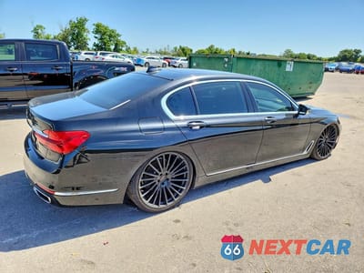 Trzecie zdjęcie samochodu z tyłu: 2016 BMW 750 XI VIN:WBA7F2C57GG419252 - miniatura