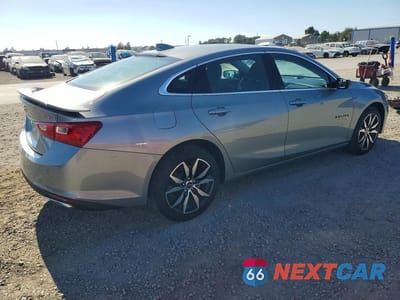 Trzecie zdjęcie samochodu z tyłu: 2025 CHEVROLET MALIBU RS VIN:1G1ZG5ST8SF109161 - miniatura
