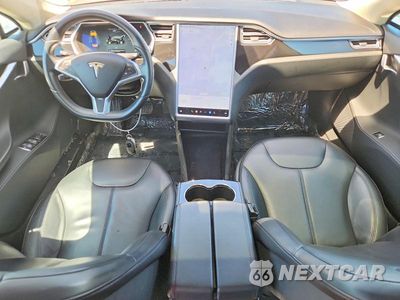 Zdjęcie 8 z 12 samochodu: 2014 TESLA MODEL S VIN:5YJSA1H10EFP28662 - miniatura