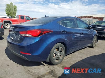 Trzecie zdjęcie samochodu z tyłu: 2016 HYUNDAI ELANTRA VALUE EDITION VIN:5NPDH4AE7GH732232 - miniatura