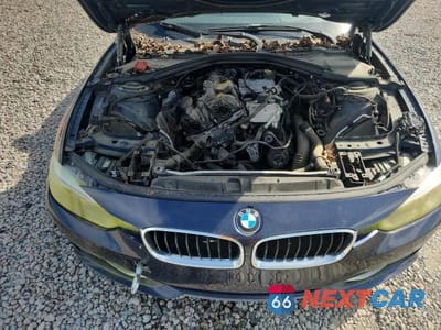 Zdjęcie 11 z 13 samochodu: 2013 BMW 328 I SULEV VIN:WBA3C1C59DF434998 - miniatura
