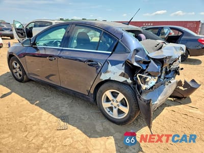 Drugie zdjęcie samochodu z przodu: 2014 CHEVROLET CRUZE LT VIN:1G1PC5SB6E7470932 - miniatura