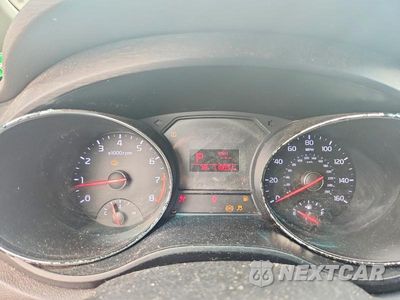Zdjęcie 9 z 13 samochodu: 2016 KIA SEDONA LX VIN:KNDMB5C18G6148949 - miniatura