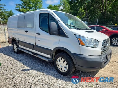 Czwarte zdjęcie samochodu z boku: 2016 FORD TRANSIT T-250 VIN:1FTYR1ZMXGKB35828 - miniatura