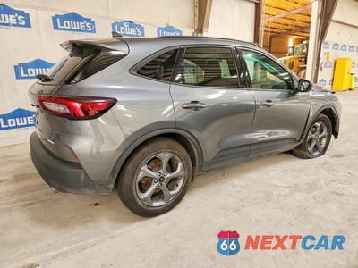Trzecie zdjęcie samochodu z tyłu: 2025 FORD ESCAPE ST LINE SELECT VIN:1FMCU9NA1SUA85560 - miniatura