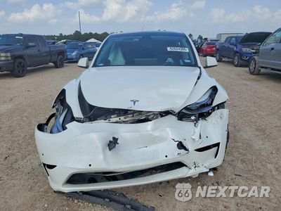 Piąte zdjęcie samochodu w środku: 2021 TESLA MODEL Y VIN:5YJYGDEE6MF265099 - miniatura