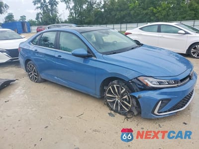 Czwarte zdjęcie samochodu z boku: 2026 VOLKSWAGEN JETTA SE VIN:3VW7W7BU5TM056309 - miniatura