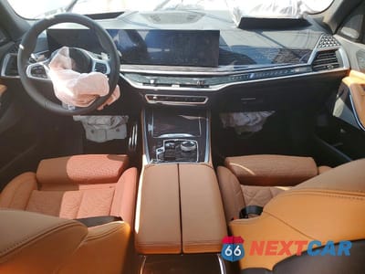 Zdjęcie 8 z 14 samochodu: 2026 BMW X5 XDRIVE40I VIN:5UX23EU09T9450879 - miniatura