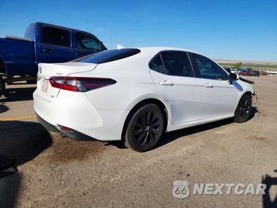 Trzecie zdjęcie samochodu z tyłu: 2024 TOYOTA CAMRY LE VIN:4T1C11AK5RU857920 - miniatura