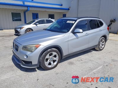 2015 BMW X1 SDRIVE28I WBAVM1C54FV316422 - główne zdjęcie licytacji z USA - miniatura