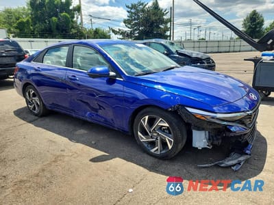 Czwarte zdjęcie samochodu z boku: 2024 HYUNDAI ELANTRA LIMITED VIN:KMHLP4DG1RU817504 - miniatura