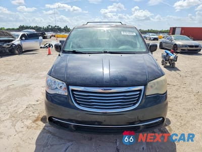 Piąte zdjęcie samochodu w środku: 2013 CHRYSLER TOWN & COUNTRY TOURING VIN:2C4RC1BG1DR554903 - miniatura