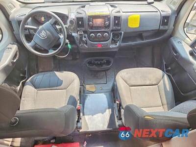 Zdjęcie 8 z 12 samochodu: 2020 RAM PROMASTER 3500 DELIVERY VAN VIN:3C6URVJGXLE140897 - miniatura