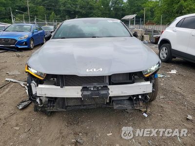 Piąte zdjęcie samochodu w środku: 2023 KIA K5 GT LINE VIN:5XXG64J24PG191290 - miniatura