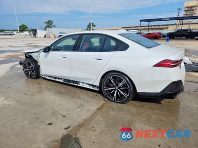 Drugie zdjęcie samochodu z przodu: 2025 BMW 530 I VIN:WBA43FJ06SCT40813 - miniatura