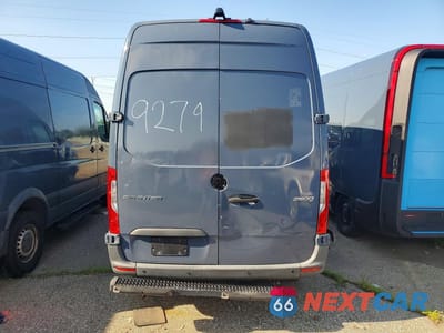 Zdjęcie 6 z 13 samochodu: 2019 MERCEDES-BENZ SPRINTER 2500/3500 DELIVERY VAN VIN:WD4PF0CD7KP099279 - miniatura