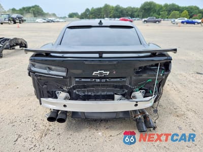 Zdjęcie 6 z 12 samochodu: 2017 CHEVROLET CAMARO ZL1 VIN:1G1FJ1R69H0158586 - miniatura