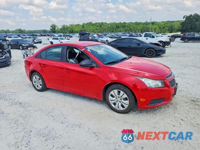 Czwarte zdjęcie samochodu z boku: 2014 CHEVROLET CRUZE LS VIN:1G1PA5SH7E7208640 - miniatura