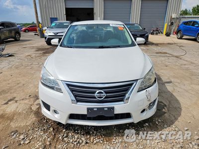 Piąte zdjęcie samochodu w środku: 2015 NISSAN SENTRA SR VIN:3N1AB7AP4FY342443 - miniatura