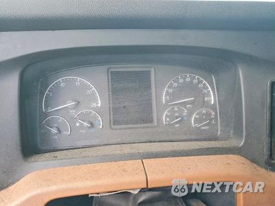 Zdjęcie 9 z 14 samochodu: 2019 FREIGHTLINER CASCADIA 126 SEMI TRUCK VIN:1FUJHHDR8KLKN0228 - miniatura