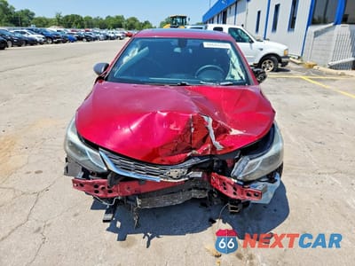 Piąte zdjęcie samochodu w środku: 2017 CHEVROLET CRUZE LT VIN:1G1BE5SM3H7134262 - miniatura