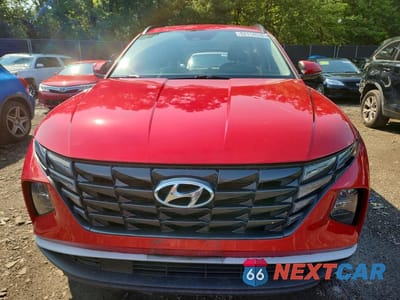 Piąte zdjęcie samochodu w środku: 2023 HYUNDAI TUCSON SEL VIN:5NMJFCAE0PH255773 - miniatura