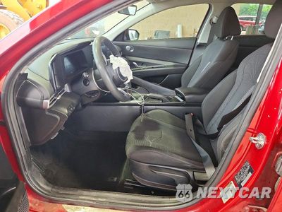 Zdjęcie 7 z 12 samochodu: 2024 HYUNDAI ELANTRA SE VIN:KMHLL4DG8RU715399 - miniatura