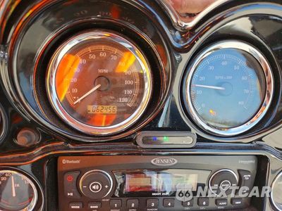 Zdjęcie 7 z 9 samochodu: 2009 HARLEY-DAVIDSON FLHTCU VIN:1HD1FC4179Y632661 - miniatura