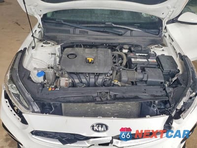 Zdjęcie 11 z 12 samochodu: 2019 KIA FORTE LXS VIN:3KPF24AD1KE060618 - miniatura