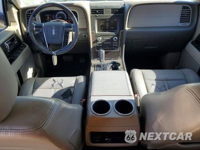 Zdjęcie 8 z 13 samochodu: 2015 LINCOLN NAVIGATOR VIN:5LMJJ2HT9FEJ09248 - miniatura