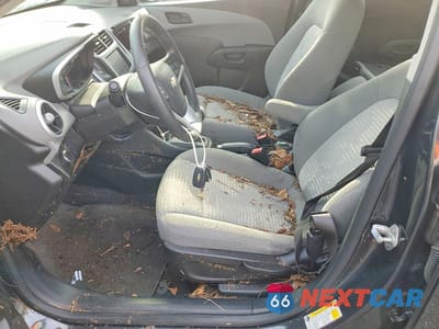 Zdjęcie 7 z 12 samochodu: 2020 CHEVROLET SONIC VIN:1G1JG6SB9L4127952 - miniatura
