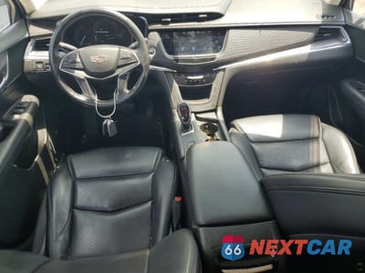 Zdjęcie 8 z 13 samochodu: 2019 CADILLAC XT5 PREMIUM LUXURY VIN:1GYKNFRS3KZ109529 - miniatura