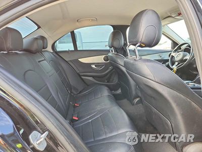 Zdjęcie 10 z 12 samochodu: 2016 MERCEDES-BENZ C 300 VIN:55SWF4JB1GU144442 - miniatura
