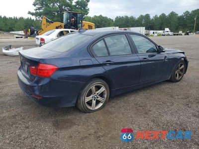Trzecie zdjęcie samochodu z tyłu: 2014 BMW 320 I VIN:WBA3B1G50ENS78063 - miniatura
