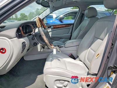 Zdjęcie 7 z 12 samochodu: 2005 JAGUAR XJ8 L VIN:SAJWA79C55SG42064 - miniatura