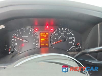 Zdjęcie 9 z 12 samochodu: 2014 NISSAN NV 2500 VIN:1N6BF0LX1EN103029 - miniatura