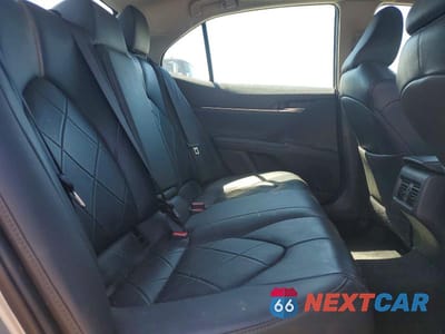 Zdjęcie 10 z 13 samochodu: 2018 TOYOTA CAMRY HYBRID XLE VIN:4T1B21HK8JU502856 - miniatura