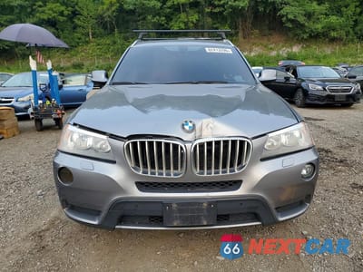 Piąte zdjęcie samochodu w środku: 2014 BMW X3 XDRIVE28I VIN:5UXWX9C5XE0D33851 - miniatura