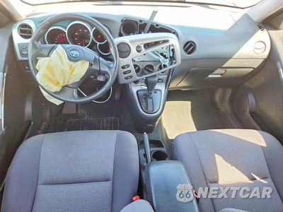 Zdjęcie 8 z 12 samochodu: 2007 TOYOTA COROLLA MATRIX XR VIN:2T1KR32EX7C625028 - miniatura