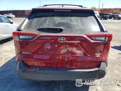 Zdjęcie 6 z 13 samochodu: 2019 TOYOTA RAV4 XLE PREMIUM VIN:JTMA1RFV4KD512932 - miniatura